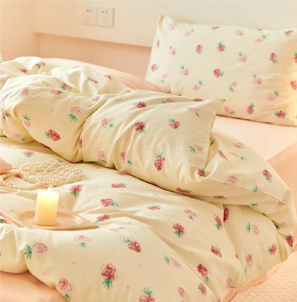 Jolusere Cream Pink Strawberry Girls Queen Comforter Set, 3 Pieces Soft Breathable Cute Bedding Sets with Comforter Pillowcases for Kids Girls