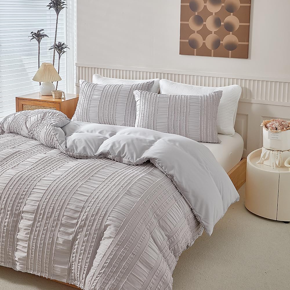 JOLUSERE Light Gray Duvet Cover King Sets, 3 Pieces Soft Breathable Striped Textured Comforter Cover Set