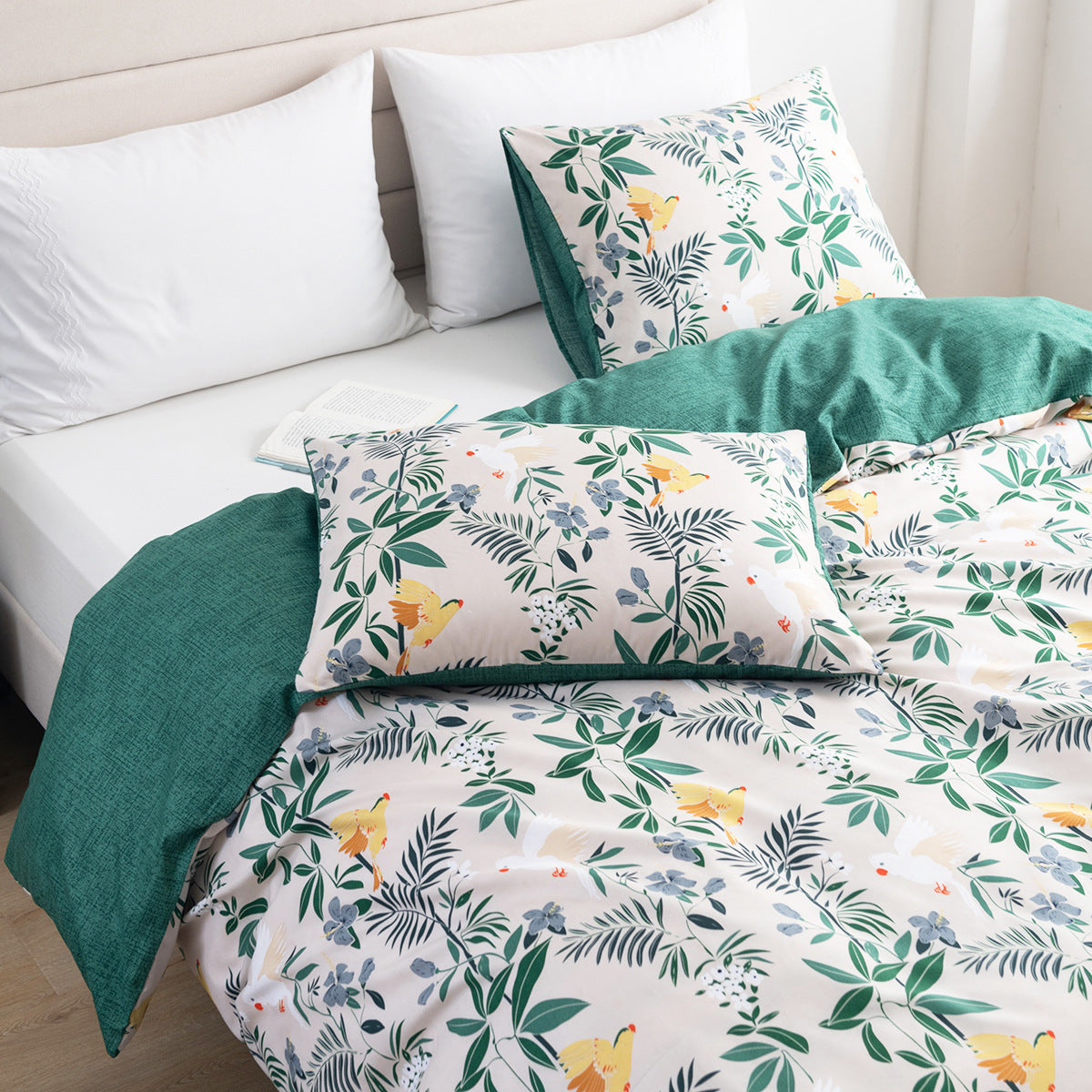 Jolusere Botanical Floral Queen Comforter Sets, 3 Pieces Beige Green Leaves Reversible Bedding Sets for Adults All Season