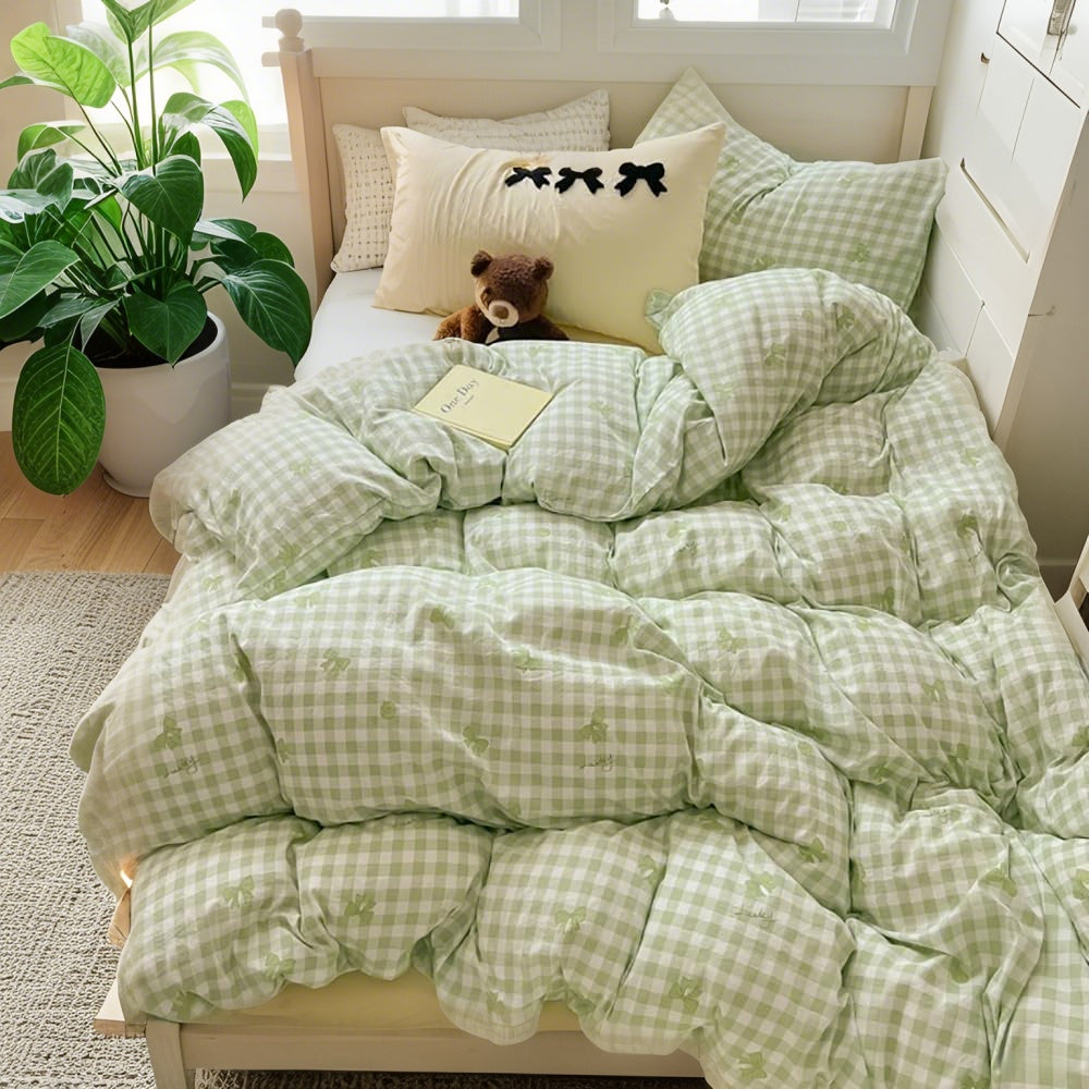 JOLUSERE 2-Piece Green White Plaid Bows Comforter Twin Set , Soft Fresh Bedding Set for Kids Adults