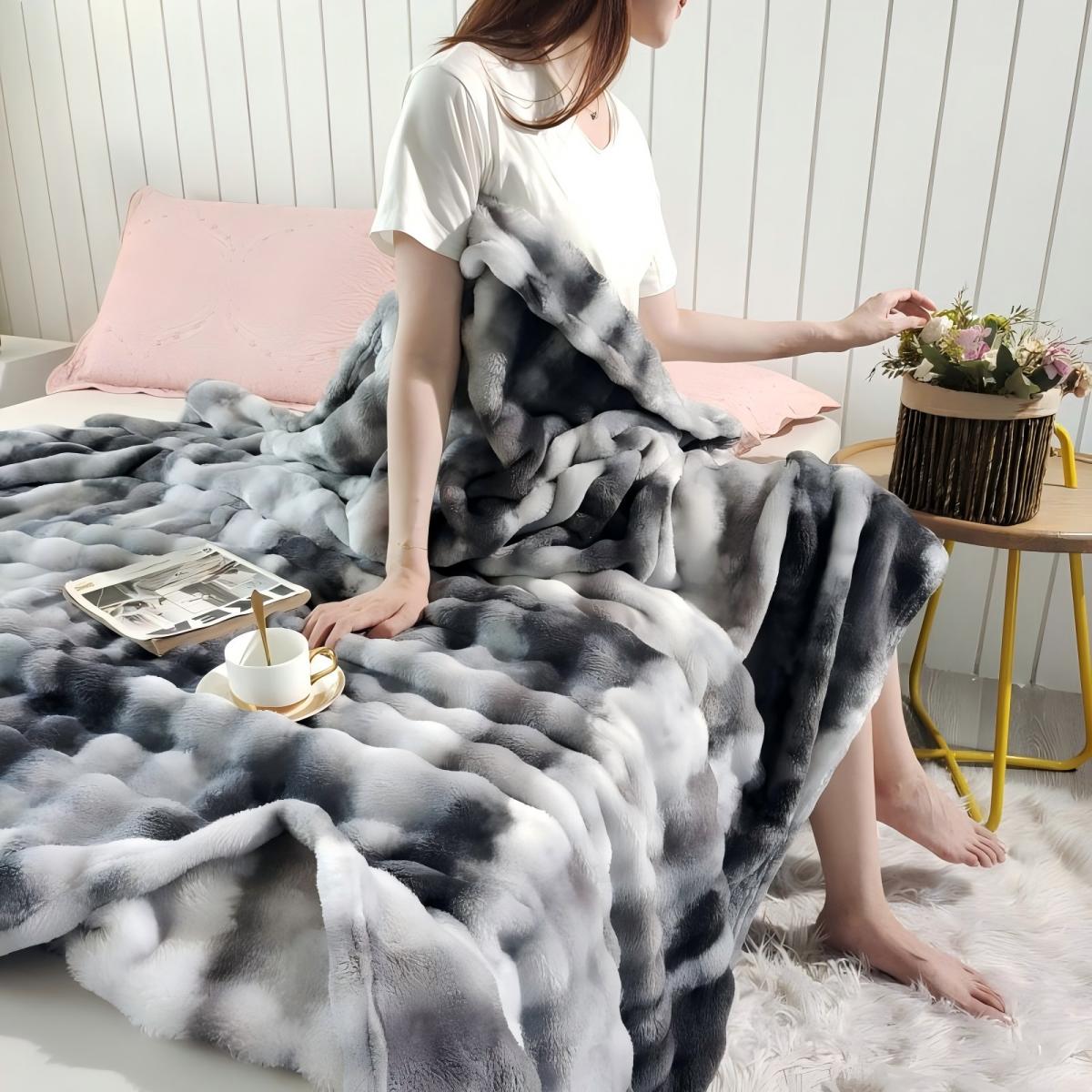 JOLUSERE Velvet Throw Blanket,60"x80" Ultra Soft Fuzzy Throw Blanket for Bed Couch,Bed Blanket for Adults All Season,Dark Gray