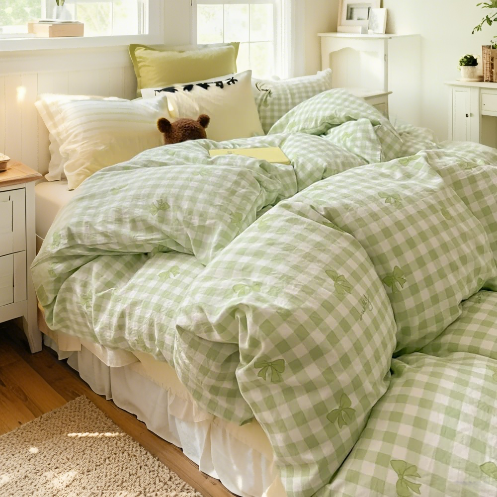 JOLUSERE 2-Piece Green White Plaid Bows Comforter Twin Set , Soft Fresh Bedding Set for Kids Adults