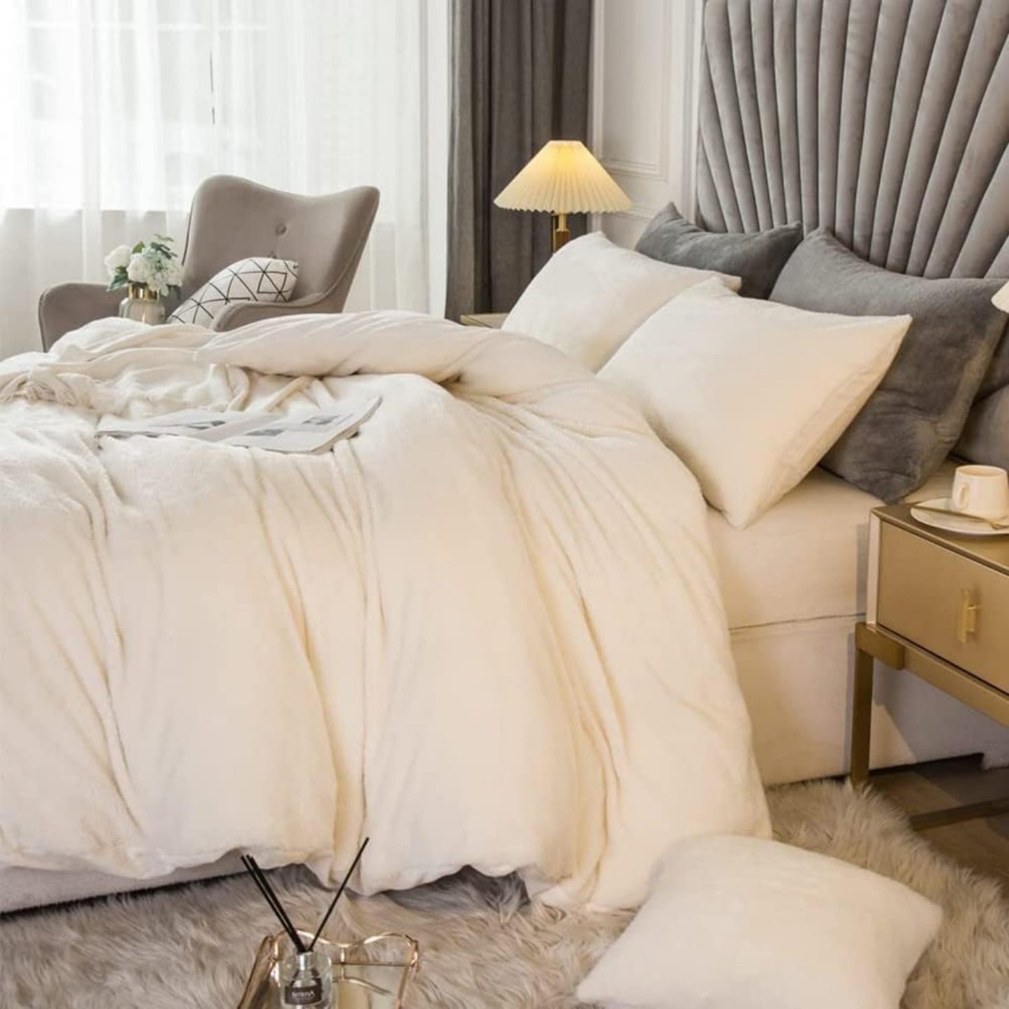 JOLUSERE Cream White Velvet Duvet Cover Queen Set, 3-Piece Ultra Soft Fluffy Flannel Winter Bedding Cover