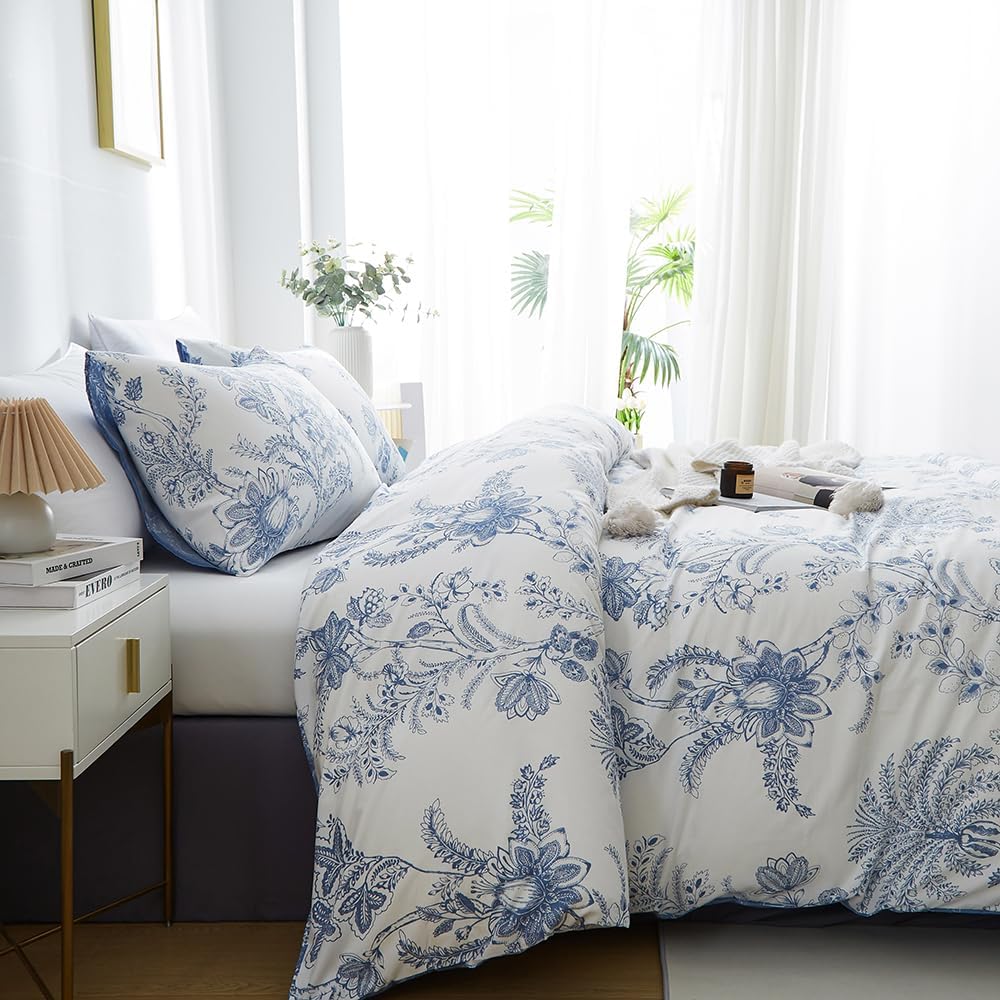 JOLUSERE Blue White Floral Leaves King Comforter Set, 3 Pieces Botanical Plants Reversible Bedding Set for Adults