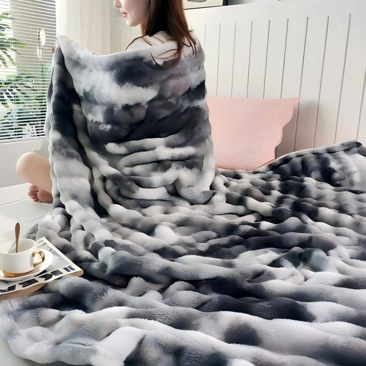 JOLUSERE Velvet Throw Blanket,60"x80" Ultra Soft Fuzzy Throw Blanket for Bed Couch,Bed Blanket for Adults All Season,Dark Gray