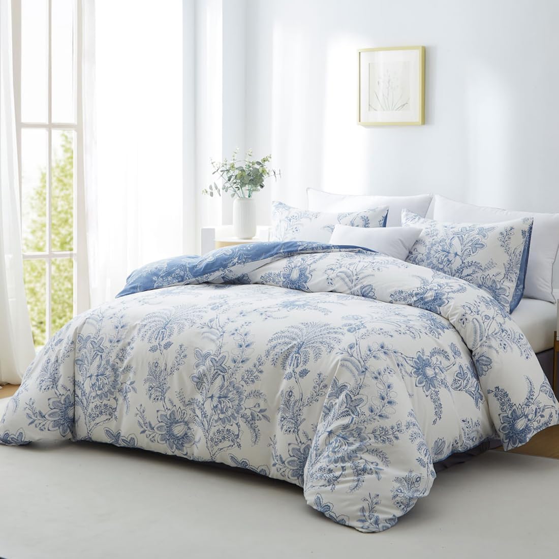 JOLUSERE Blue White Floral Leaves Queen Comforter Set, 3 Pieces Botanical Plants Reversible Bedding Set for Adults