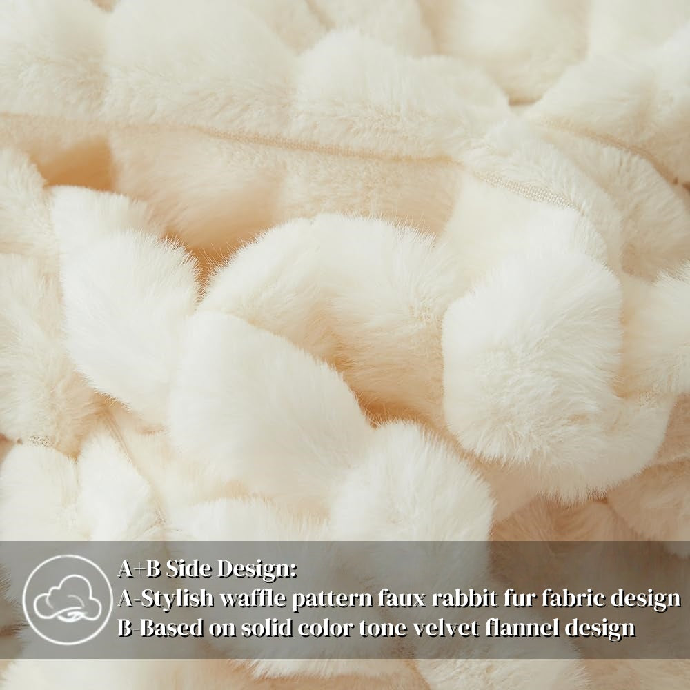 JOLUSERE Checkered Geometric Fluffy White Duvet Cover King Set,3-Piece Super Soft Faux Rabbit Fur Winter Warm Fuzzy Bedding Set