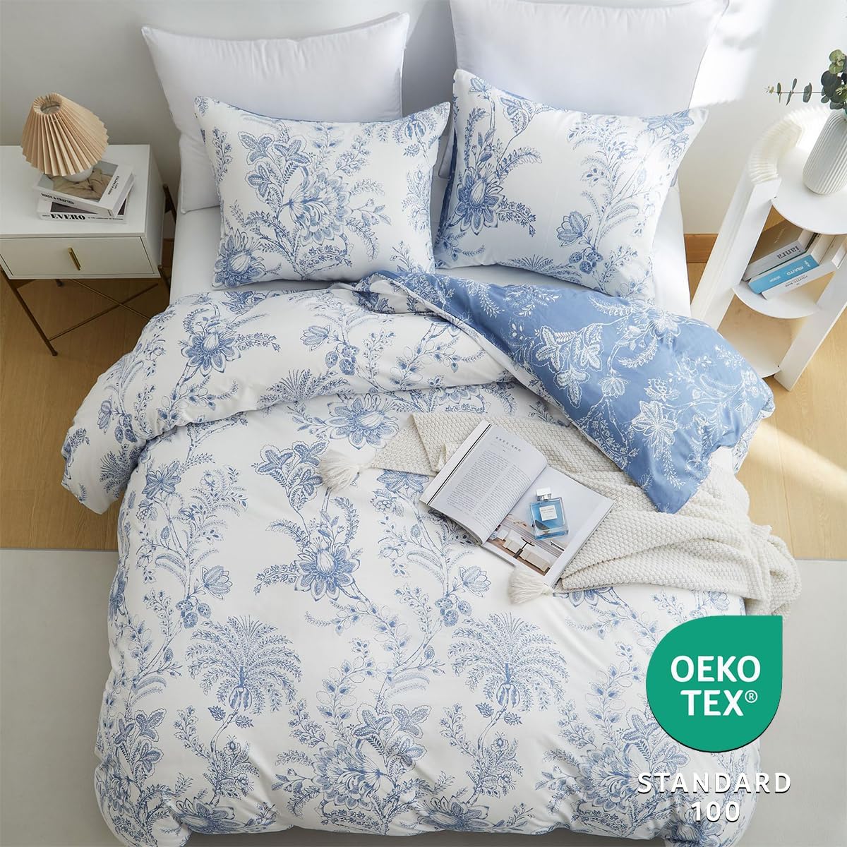 JOLUSERE Blue White Floral Leaves King Comforter Set, 3 Pieces Botanical Plants Reversible Bedding Set for Adults