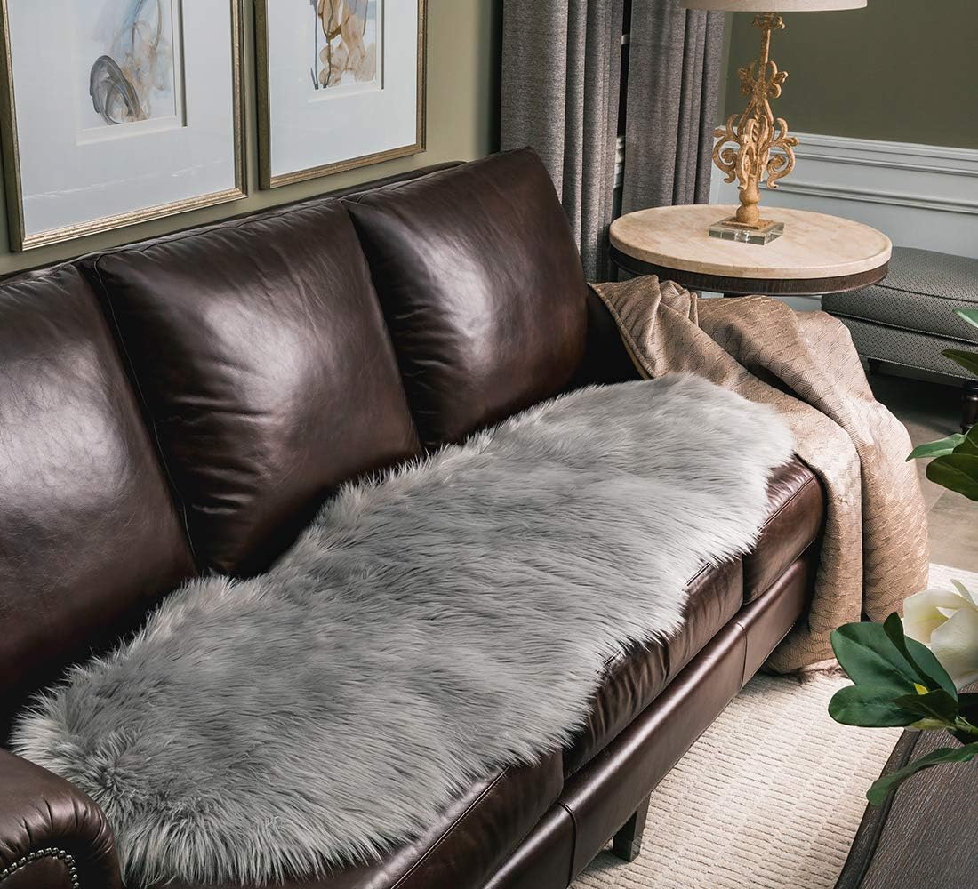 JOLUSERE Luxury Ultra Soft Faux Fur Area Rugs,3'x5'Fuzzy Faux Fur Rugs for Living Room Bedroom,Gray